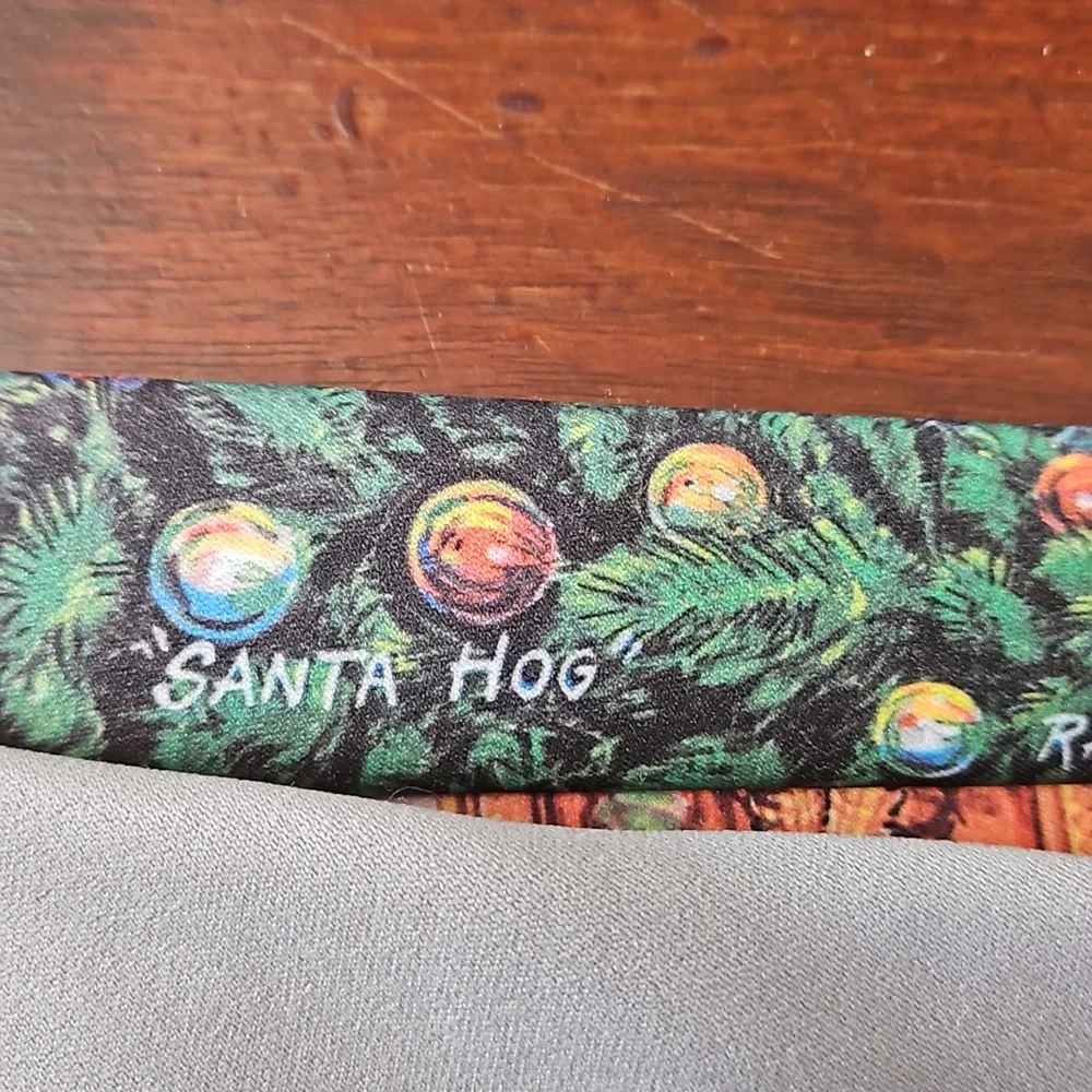 1992 Ralph Marlin Santa Hog Christmas Tie Made in the USA Vintage